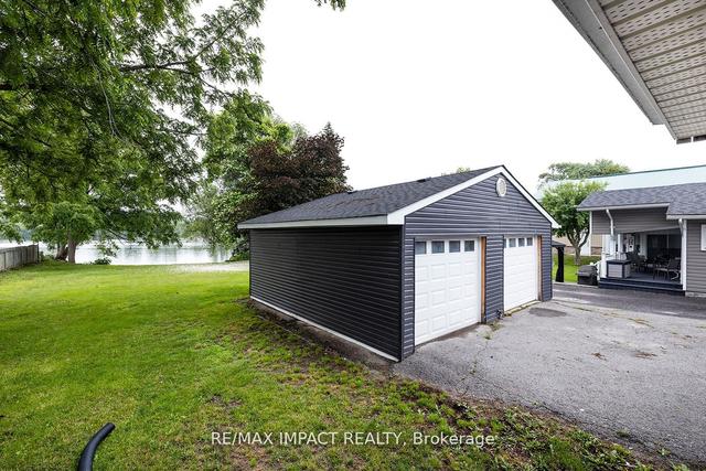 28 North Trent St, House detached with 4 bedrooms, 3 bathrooms and 2 parking in Quinte West ON | Image 19