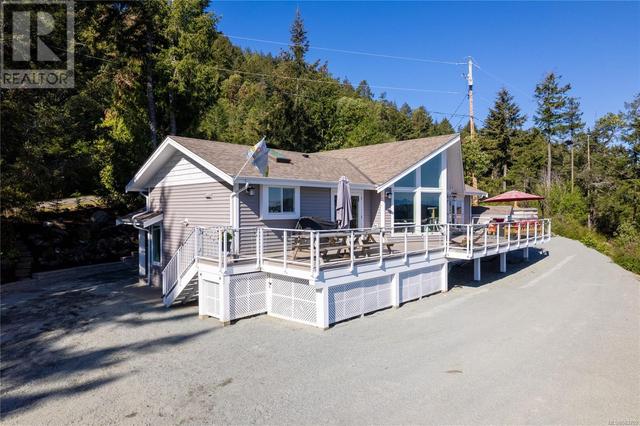8475 Lisa Lane, House detached with 4 bedrooms, 3 bathrooms and 8 parking in Lantzville BC | Image 57