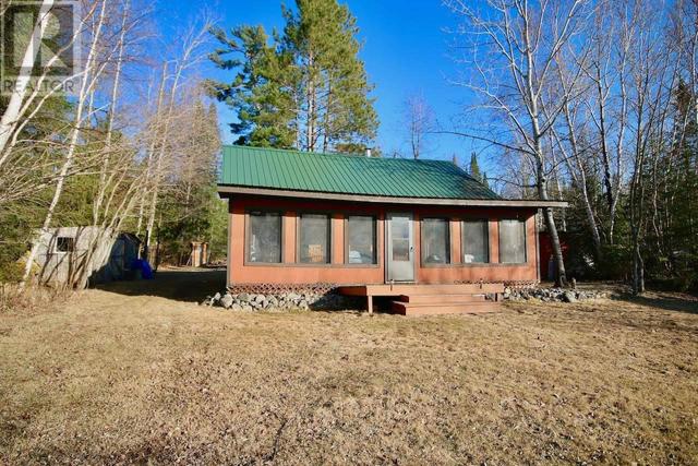 d736 Dam Rd, House detached with 4 bedrooms, 0 bathrooms and null parking in Rainy River, Unorganized ON | Image 1