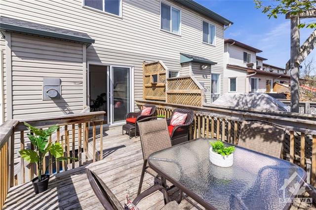 2066 Avenue P Ave, Townhouse with 3 bedrooms, 3 bathrooms and 3 parking in Ottawa ON | Image 28