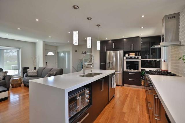 83 W 25th St, House detached with 3 bedrooms, 3 bathrooms and 3 parking in Hamilton ON | Image 27