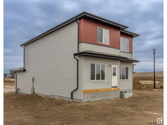2404 208 St Nw, House detached with 3 bedrooms, 3 bathrooms and null parking in Edmonton AB | Image 44