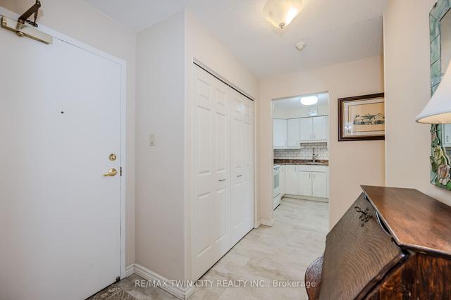 409 - 1414 King St E, Condo with 3 bedrooms, 1 bathrooms and 2 parking in Kitchener ON | Image 24