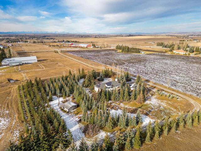 244062 Range Road 31, House detached with 5 bedrooms, 2 bathrooms and null parking in Rocky View County AB | Image 3