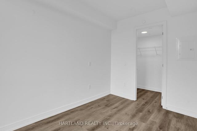928 - 1 Jarvis St, Condo with 1 bedrooms, 1 bathrooms and 1 parking in Hamilton ON | Image 2
