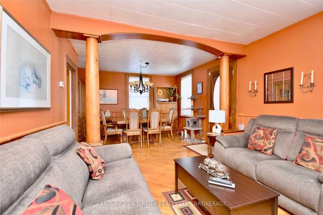 5584 Highway 12, House detached with 3 bedrooms, 2 bathrooms and 8 parking in Ramara ON | Image 39