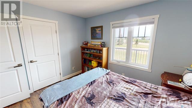 332 4th St, House detached with 3 bedrooms, 2 bathrooms and null parking in Alameda SK | Image 22
