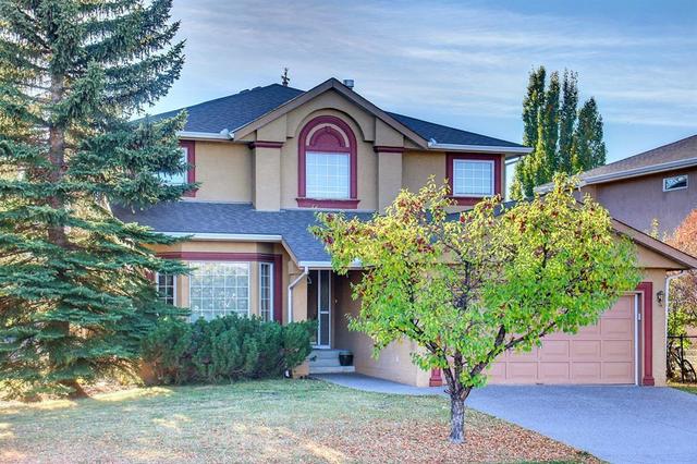 15499 Mckenzie Lake Way Se, House detached with 5 bedrooms, 2 bathrooms and 4 parking in Calgary AB | Image 1