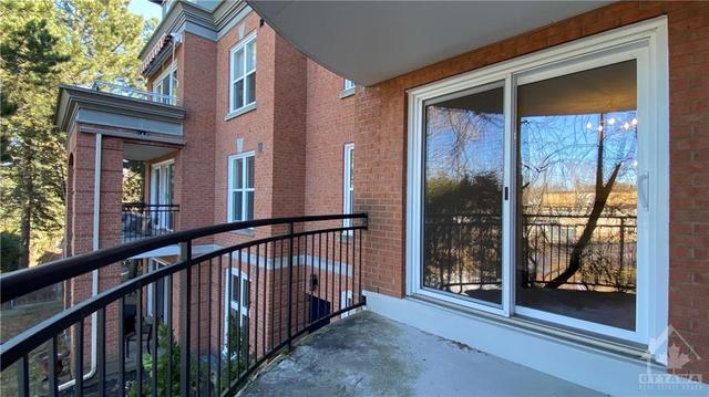 202 - 11 Durham Private, Condo with 2 bedrooms, 2 bathrooms and 1 parking in Ottawa ON | Image 29