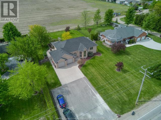 15375 County Rd 8, House detached with 4 bedrooms, 2 bathrooms and null parking in Essex ON | Image 3