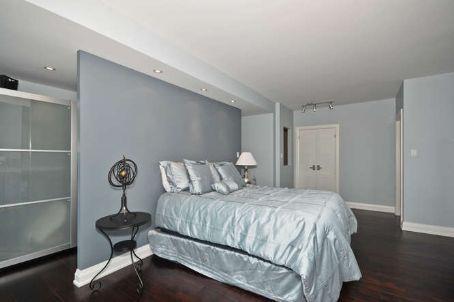 lph2 - 10 Queens Quay W, Condo with 2 bedrooms, 3 bathrooms and 2 parking in Toronto ON | Image 6