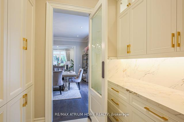 48 Yorkminster Rd, House detached with 5 bedrooms, 5 bathrooms and 6 parking in Toronto ON | Image 38