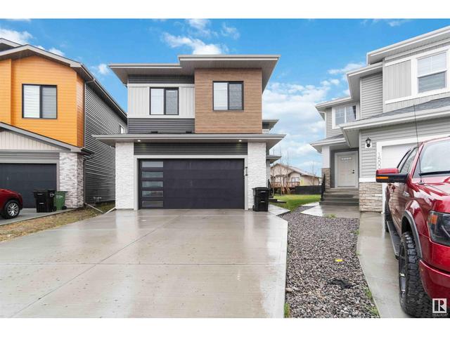15004 15 St Nw, House detached with 5 bedrooms, 4 bathrooms and null parking in Edmonton AB | Image 1
