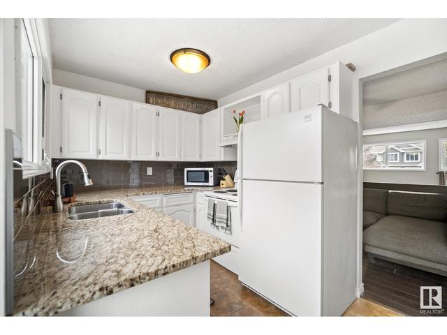 1035 Millbourne Rd E Nw, House attached with 3 bedrooms, 1 bathrooms and 2 parking in Edmonton AB | Image 20
