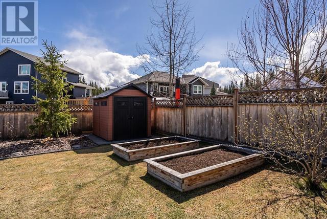 8550 St Lawrence Avenue, House detached with 4 bedrooms, 4 bathrooms and null parking in Prince George BC | Image 39