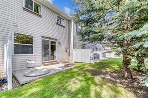 92 Somervale Pk Sw, Home with 2 bedrooms, 2 bathrooms and 2 parking in Calgary AB | Image 12