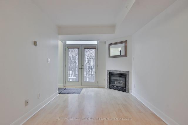 235 - 415 Jarvis St, Townhouse with 2 bedrooms, 1 bathrooms and 0 parking in Toronto ON | Image 23