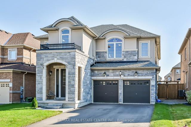 202 Whittington Dr, House detached with 4 bedrooms, 5 bathrooms and 6 parking in Hamilton ON | Image 1