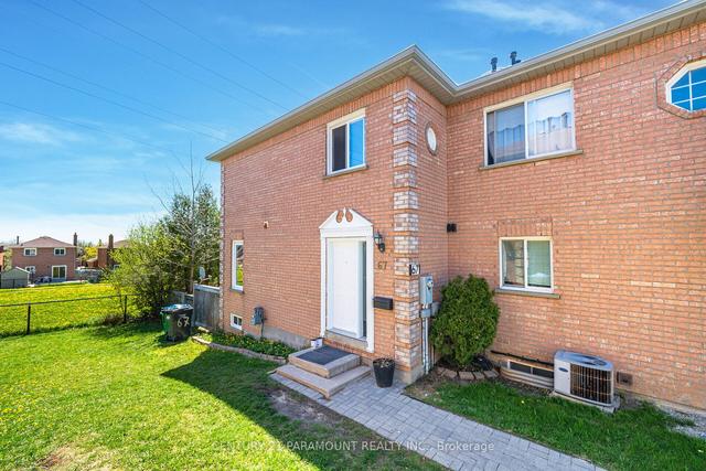 67 Millstone Dr, Townhouse with 3 bedrooms, 3 bathrooms and 2 parking in Brampton ON | Image 12