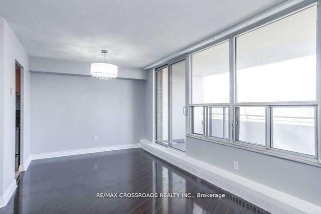 501 - 60 Pavane Linkway, Condo with 3 bedrooms, 2 bathrooms and 1 parking in Toronto ON | Image 17