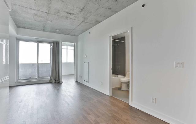 723 - 20 Minowan Miikan Ln, Condo with 2 bedrooms, 1 bathrooms and 1 parking in Toronto ON | Image 24