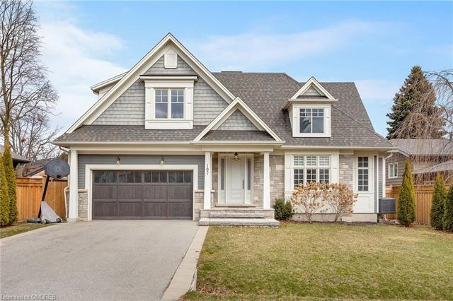 107 Strathcona Avenue, House detached with 4 bedrooms, 3 bathrooms and 5 parking in Oakville ON | Image 1