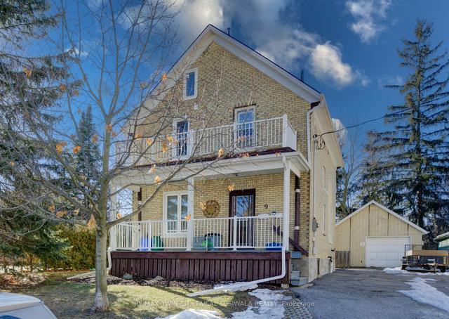 9 Avondale Ave N, House detached with 3 bedrooms, 4 bathrooms and 6 parking in Waterloo ON | Image 1