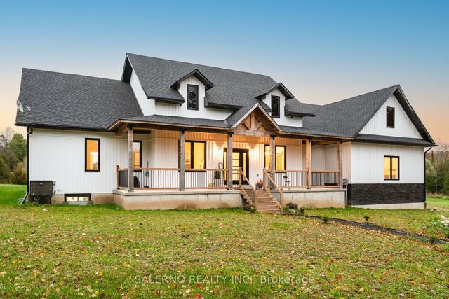 UPPER - 423474 Concession Rd 6, House detached with 3 bedrooms, 3 bathrooms and 4 parking in West Grey ON | Image 1