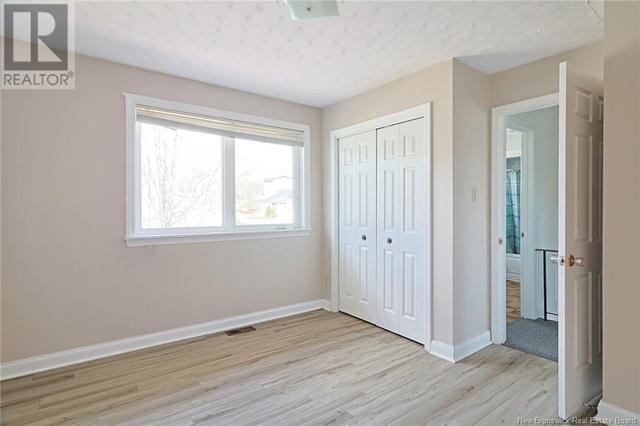 46 Rosewood Dr, House detached with 4 bedrooms, 2 bathrooms and null parking in Fredericton NB | Image 36