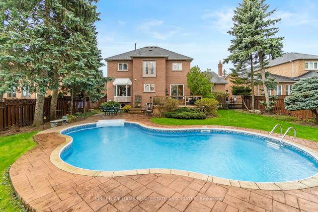 28 Viewmount Cres, House detached with 4 bedrooms, 3 bathrooms and 4 parking in Brampton ON | Image 30
