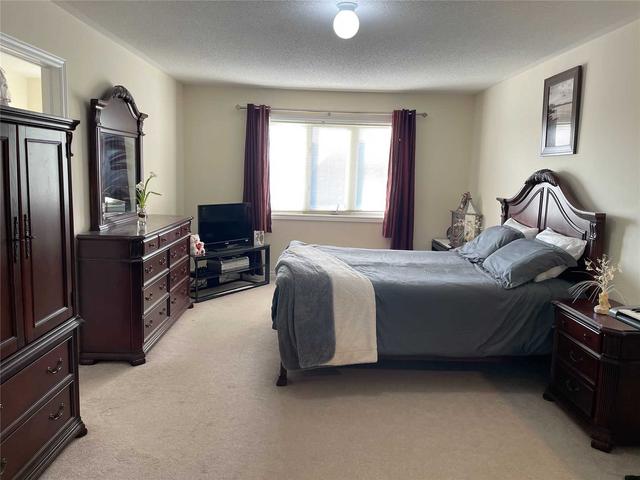 upper - 30 Freedom Oaks Tr, House semidetached with 3 bedrooms, 3 bathrooms and 3 parking in Brampton ON | Image 6