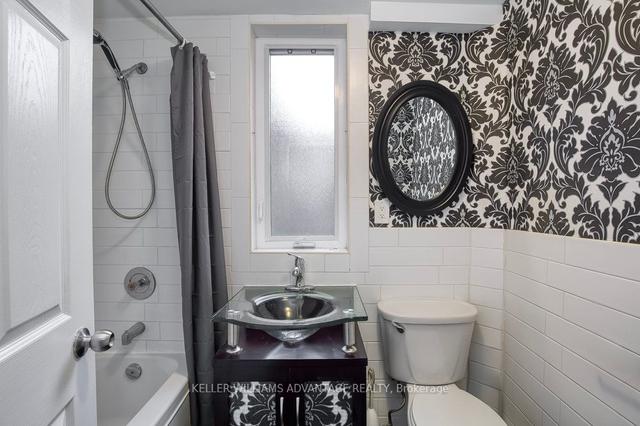 218 Broadview Ave, House semidetached with 4 bedrooms, 4 bathrooms and 1 parking in Toronto ON | Image 7