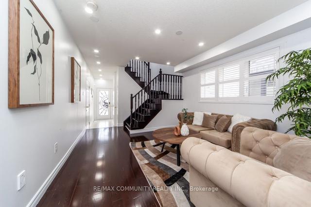 59 Formosa Ave, House detached with 4 bedrooms, 4 bathrooms and 2 parking in Ajax ON | Image 32