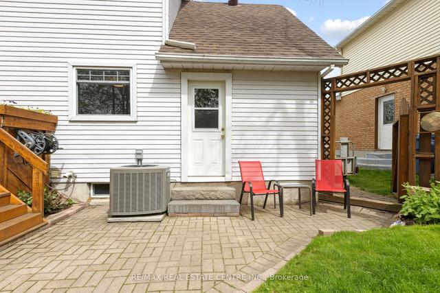 118 Imperial Rd N, House detached with 3 bedrooms, 2 bathrooms and 2 parking in Guelph ON | Image 29