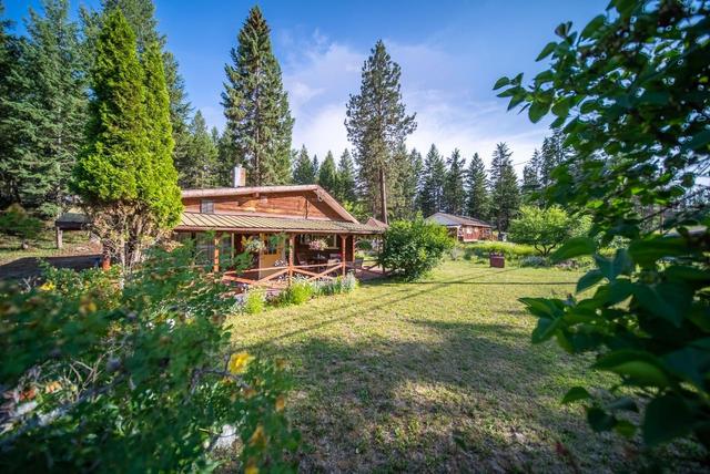 2027 Jim Smith Lake Rd, House detached with 2 bedrooms, 1 bathrooms and null parking in East Kootenay C BC | Image 1