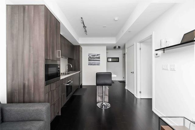 1208 - 21 Widmer St, Condo with 1 bedrooms, 1 bathrooms and 0 parking in Toronto ON | Image 12