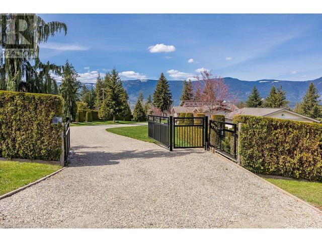 1091 12 Street Se, House detached with 4 bedrooms, 4 bathrooms and 4 parking in Salmon Arm BC | Image 78