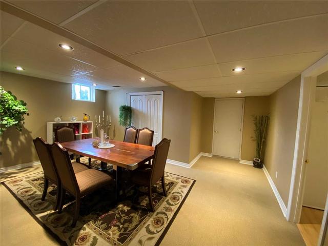 914 Ivsbridge Blvd, House detached with 1 bedrooms, 1 bathrooms and 1 parking in Newmarket ON | Image 2