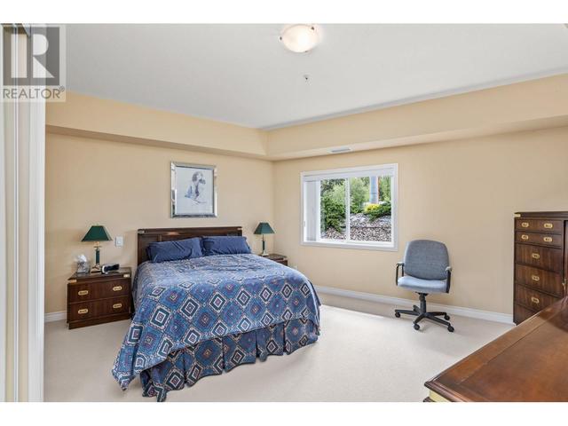 106 - 1961 Durnin Rd, Condo with 2 bedrooms, 2 bathrooms and 1 parking in Kelowna BC | Image 20