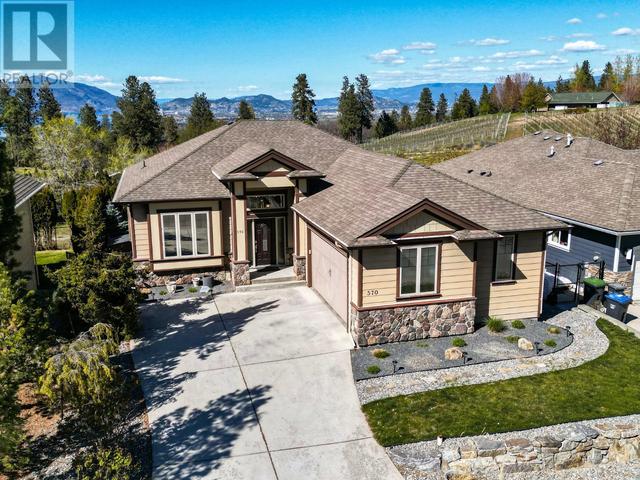 570 Gowen Pl, House detached with 4 bedrooms, 2 bathrooms and 2 parking in Kelowna BC | Image 1