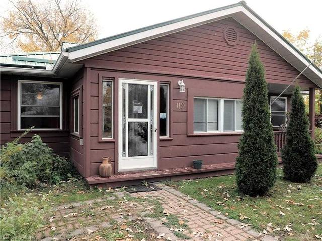 119 Main St, House detached with 2 bedrooms, 3 bathrooms and 10 parking in Kawartha Lakes ON | Image 1