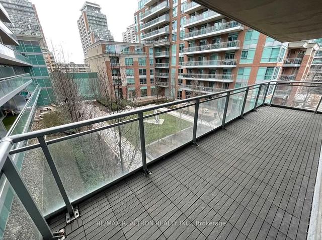 303 - 80 Western Battery Rd, Condo with 2 bedrooms, 1 bathrooms and 1 parking in Toronto ON | Image 8