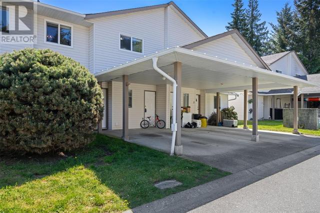 4 - 941 Malone Rd, House attached with 3 bedrooms, 3 bathrooms and 1 parking in Ladysmith BC | Image 2