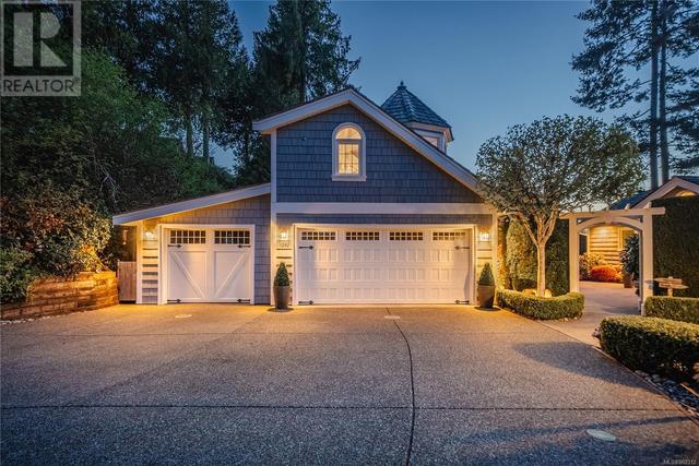 1281 Point Mercer Dr, House detached with 4 bedrooms, 4 bathrooms and 3 parking in Qualicum Beach BC | Image 49