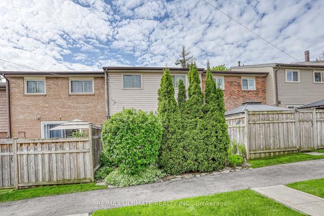 5 - 9 Palmdale Dr, Townhouse with 4 bedrooms, 2 bathrooms and 1 parking in Toronto ON | Image 26