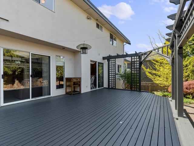 12589 17 A Avenue, House other with 5 bedrooms, 3 bathrooms and 6 parking in White Rock BC | Image 36