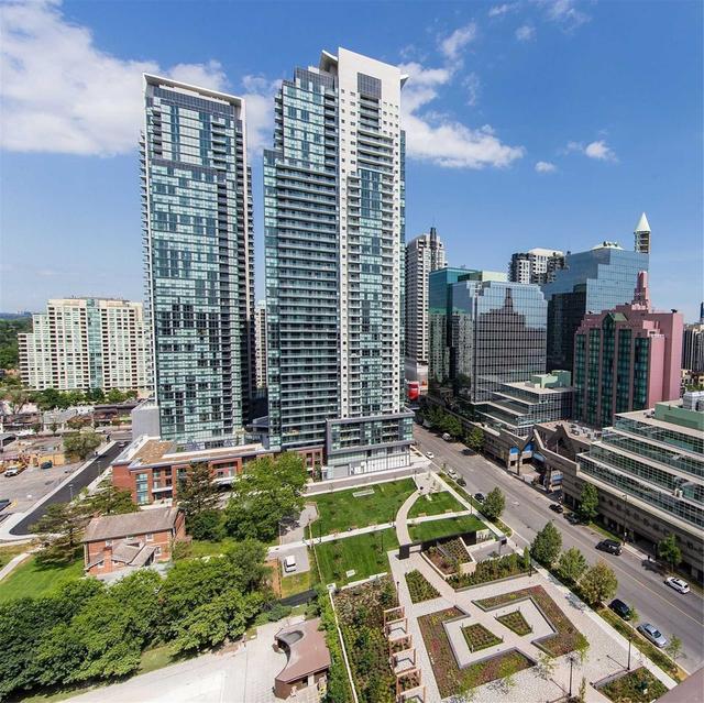 LPH108 - 5168 Yonge St, Condo with 2 bedrooms, 3 bathrooms and 1 parking in Toronto ON | Image 1