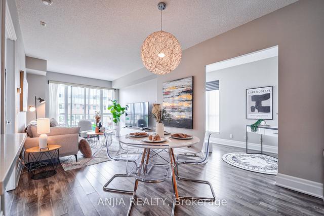 314b - 21 Upper Duke Cres, Condo with 2 bedrooms, 2 bathrooms and 1 parking in Markham ON | Image 8