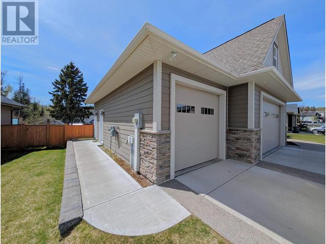 2619 Maurice Dr, House detached with 6 bedrooms, 4 bathrooms and null parking in Prince George BC | Image 38