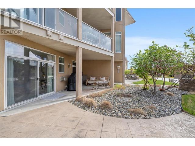 349 - 1088 Sunset Dr, Condo with 2 bedrooms, 2 bathrooms and 1 parking in Kelowna BC | Image 28
